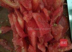 西红柿炒肉的做法图解1