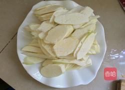 茭白炒腊肉的做法图解1