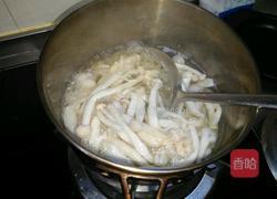 蚝油海鲜菇的做法图解2