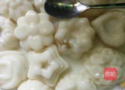 葡萄牛奶布丁的做法图解3