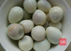 鹌鹑蛋烧白玉菇的做法图解3
