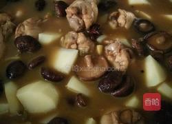 土豆顿鸡腿的做法图解4