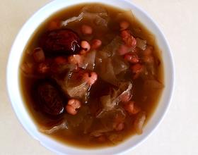 银耳红枣红豆糖水[图]