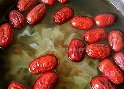 银耳红枣红豆糖水的做法图解3