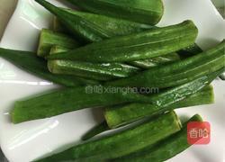 秋葵炒鸡蛋的做法图解3