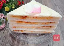 Illustration of how to make a meat floss sandwich 5