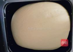 椰蓉花式面包的做法图解3