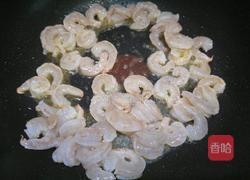 滑蛋虾仁的做法图解6