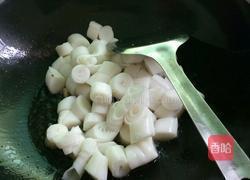 韭菜炒粉肠条的做法图解4