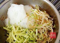 凉拌黄瓜粉丝的做法图解4