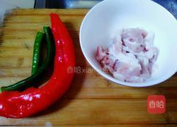 猪肉炒荷兰豆的做法图解3