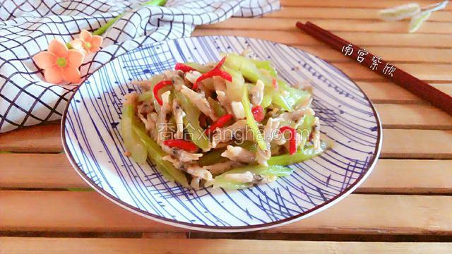 西芹炒蛏肉