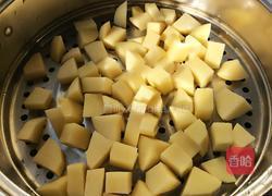 土豆泥球烧牛肉的做法图解5