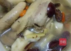 养生乳鸽汤的做法图解3