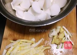 白萝卜笋子烧牛腩的做法图解4