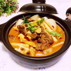 白萝卜笋子烧牛腩的做法[图]