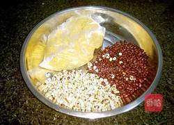 红豆薏米粥的做法图解1