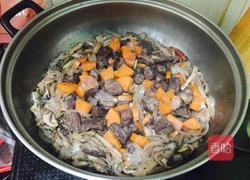 红酒炖牛肉的做法图解5