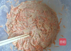 胡萝卜土豆煎饼的做法图解1