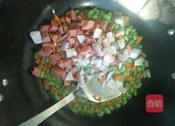 火腿炒毛豆的做法图解6