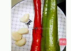 双椒金钱蛋的做法图解2