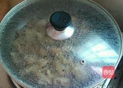 蒜香猪皮的做法图解6