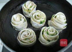 火红玫瑰饺的做法图解5