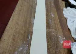 Illustration of how to make sesame donut pancakes 2