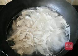 洋葱炒面的做法图解4