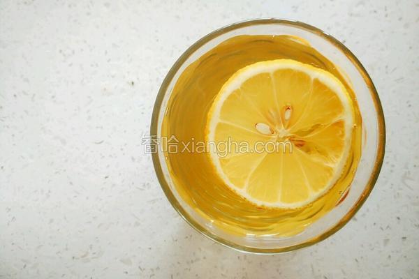 柠檬青茶
