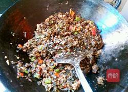 双椒腌菜炒肉丁的做法图解10