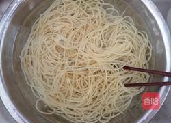 黑椒牛柳炒意面的做法图解5