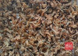红烧猪皮洋槐花的做法图解4