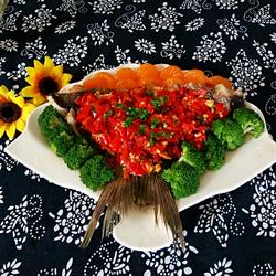 剁椒蒸鱼尾的做法[图]