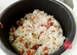 香菇腊肠焖饭的做法图解9