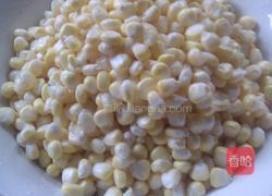 炒玉米粒的做法图解1