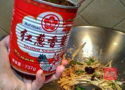 辣椒炒腐竹的做法图解5