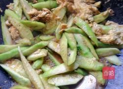 丝瓜炒鸡蛋的做法图解3