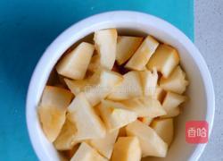 南瓜银耳莲子羹的做法图解2