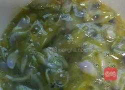 紫藤花煎鸡蛋的做法图解2