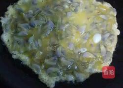 紫藤花煎鸡蛋的做法图解3