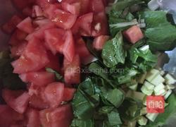 西红柿鸡蛋肉丝面的做法图解2