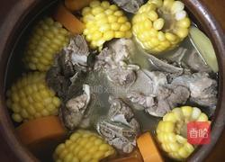 伞骨胡萝卜玉米汤(沙煲法)的做法图解8