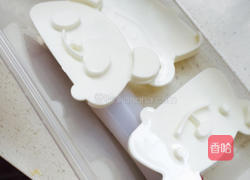 小熊烤吐司的做法图解1