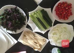 香辣啤酒虾蟹锅的做法图解1