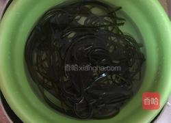 酸甜凉拌海带丝的做法图解1