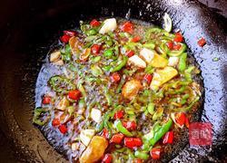 香辣肥牛浇嫩蛋的做法图解10