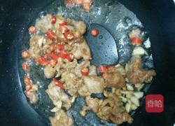 秋葵炒肉片的做法图解3