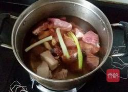 西红柿炖牛腩的做法图解3