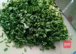 韭菜猪肉包子的做法图解5